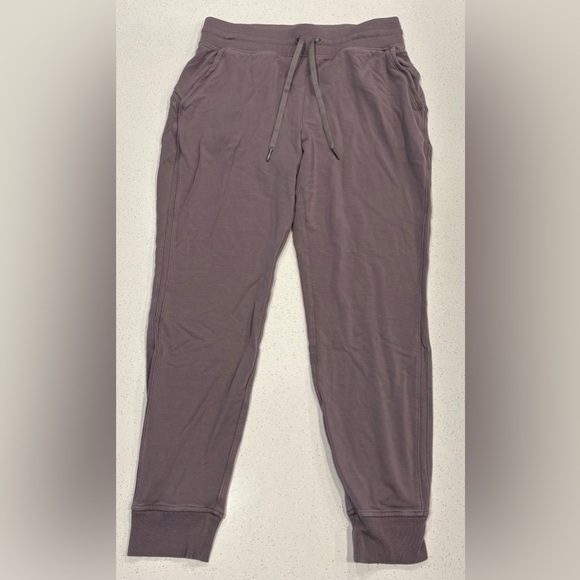 lululemon athletica Pants - lululemon athletica High Rise Jogger